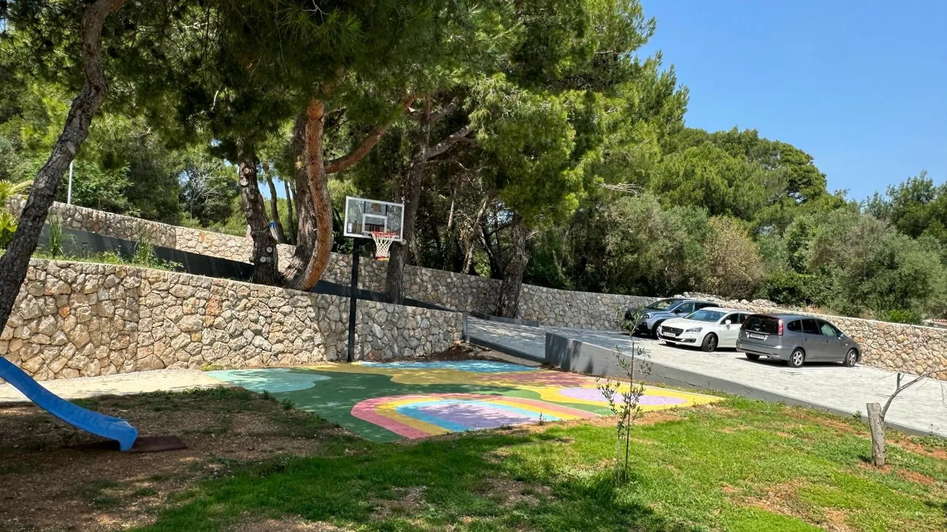 Apartments Laura Mali Lošinj