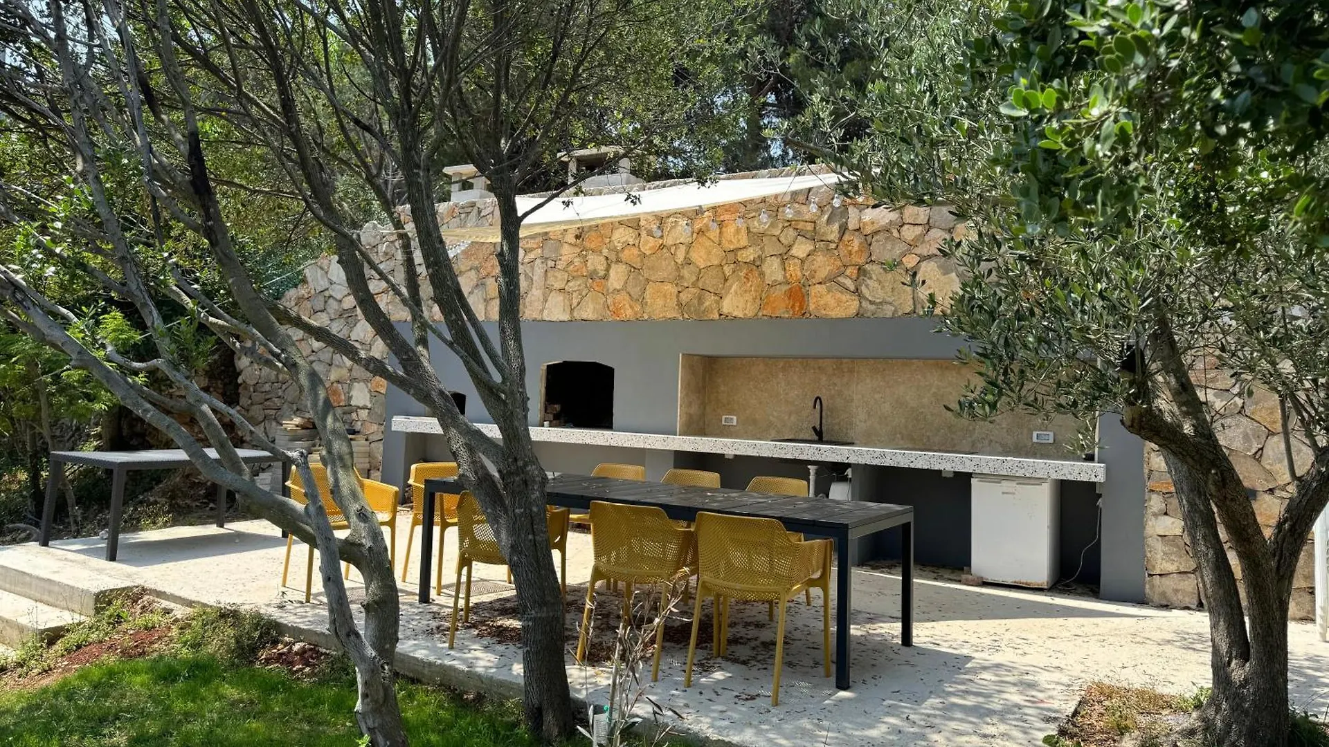 Apartments Laura Mali Lošinj Chorwacja