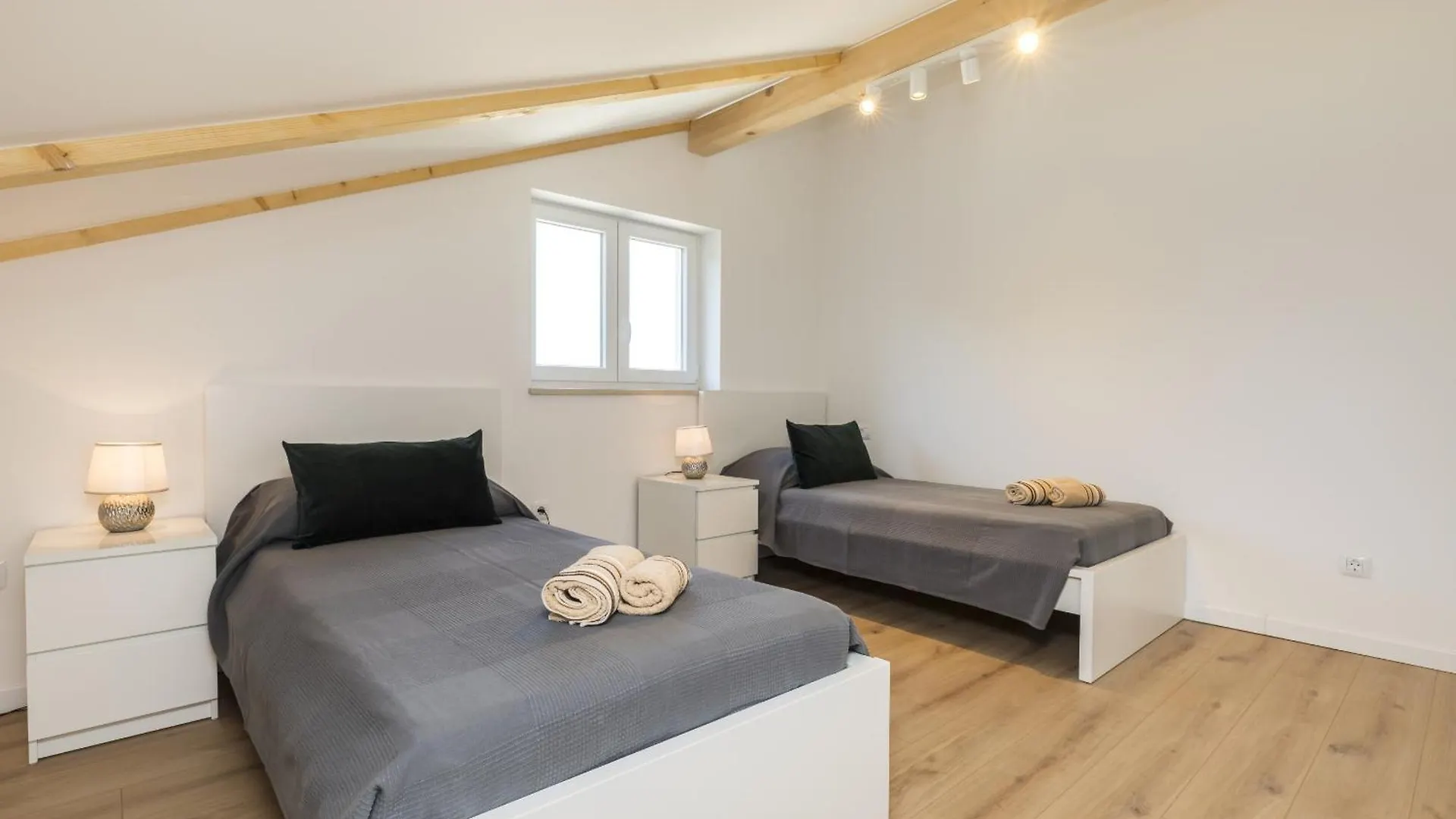 Apartments Laura Mali Lošinj