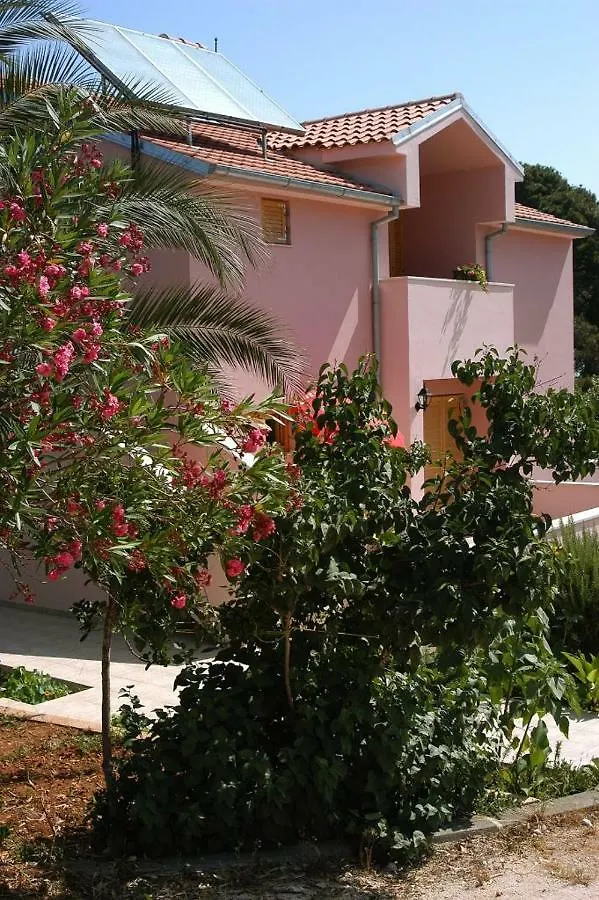 Apartments Laura Mali Lošinj